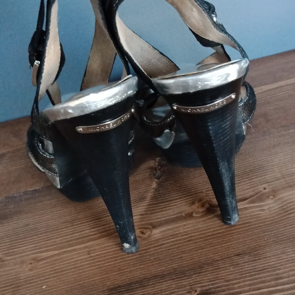 Michael Kors heels - Picture 4 of 8